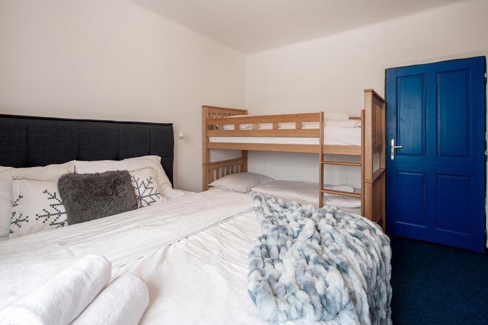 Prazska Bouda Hotel Pec pod Snezkou Room photo